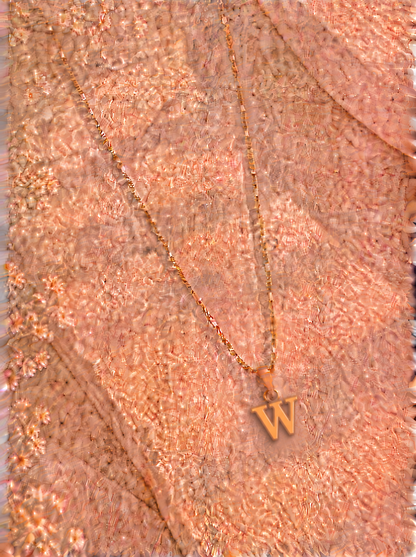 Colgante con inicial